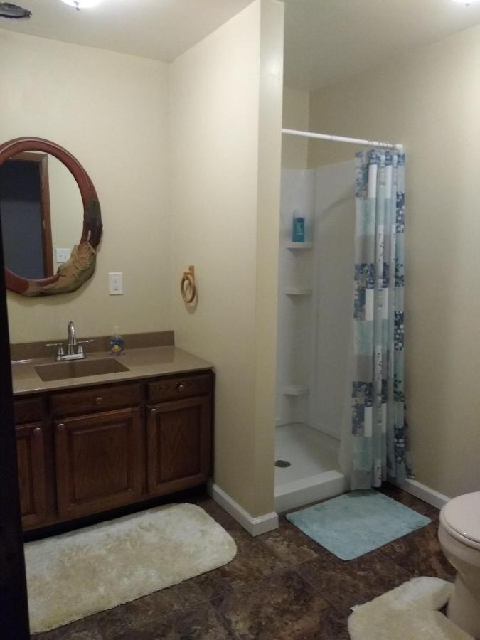 Pearl Island B & B Brodhead Екстериор снимка